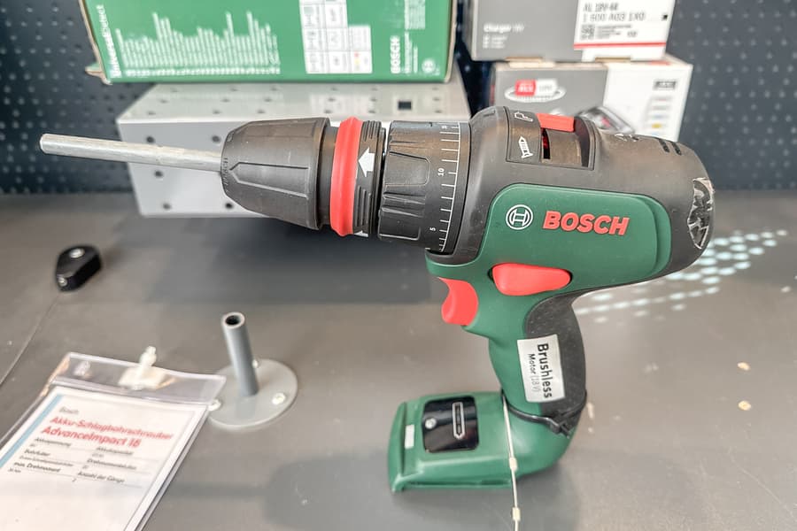Akku Schlagbohrschrauber Bosch AdvancedImpact 18